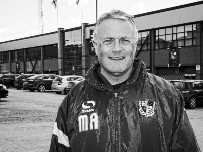 Jon Thorne Photography-PVFC Manager Mickey Evans