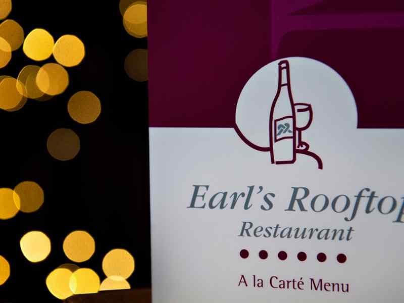 Jon Thorne Photography-Earls Restaurant