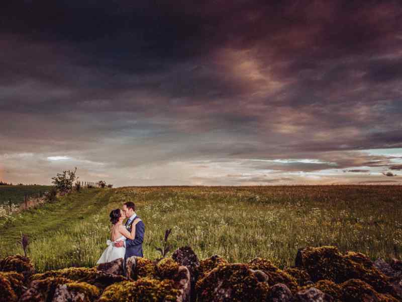 cotswold wedding photographer Jon Thorne wedding photography wedding photo  cripps barn